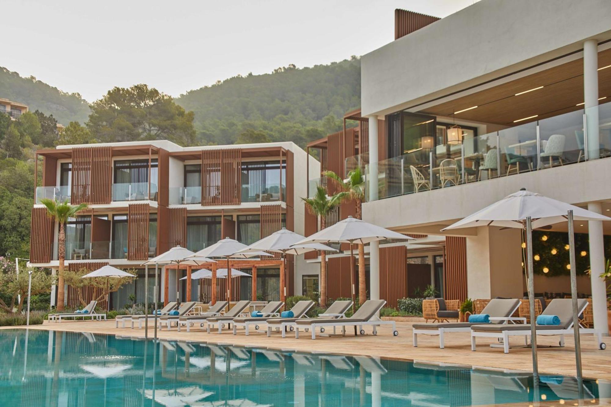 The Club Cala San Miguel Hotel Ibiza, Curio Collection By Hilton, Adults Only Port de Sant Miguel Екстер'єр фото