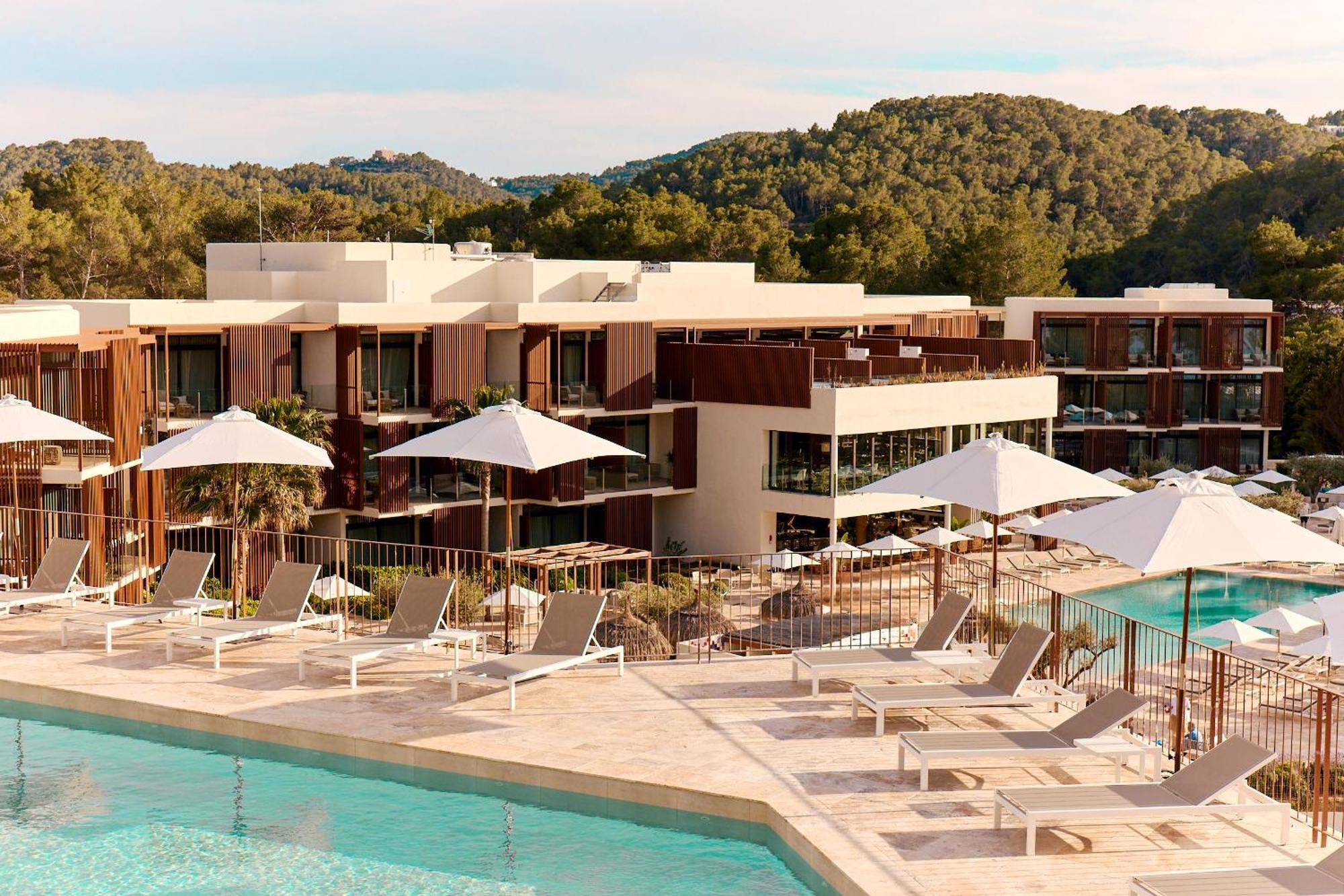 The Club Cala San Miguel Hotel Ibiza, Curio Collection By Hilton, Adults Only Port de Sant Miguel Екстер'єр фото