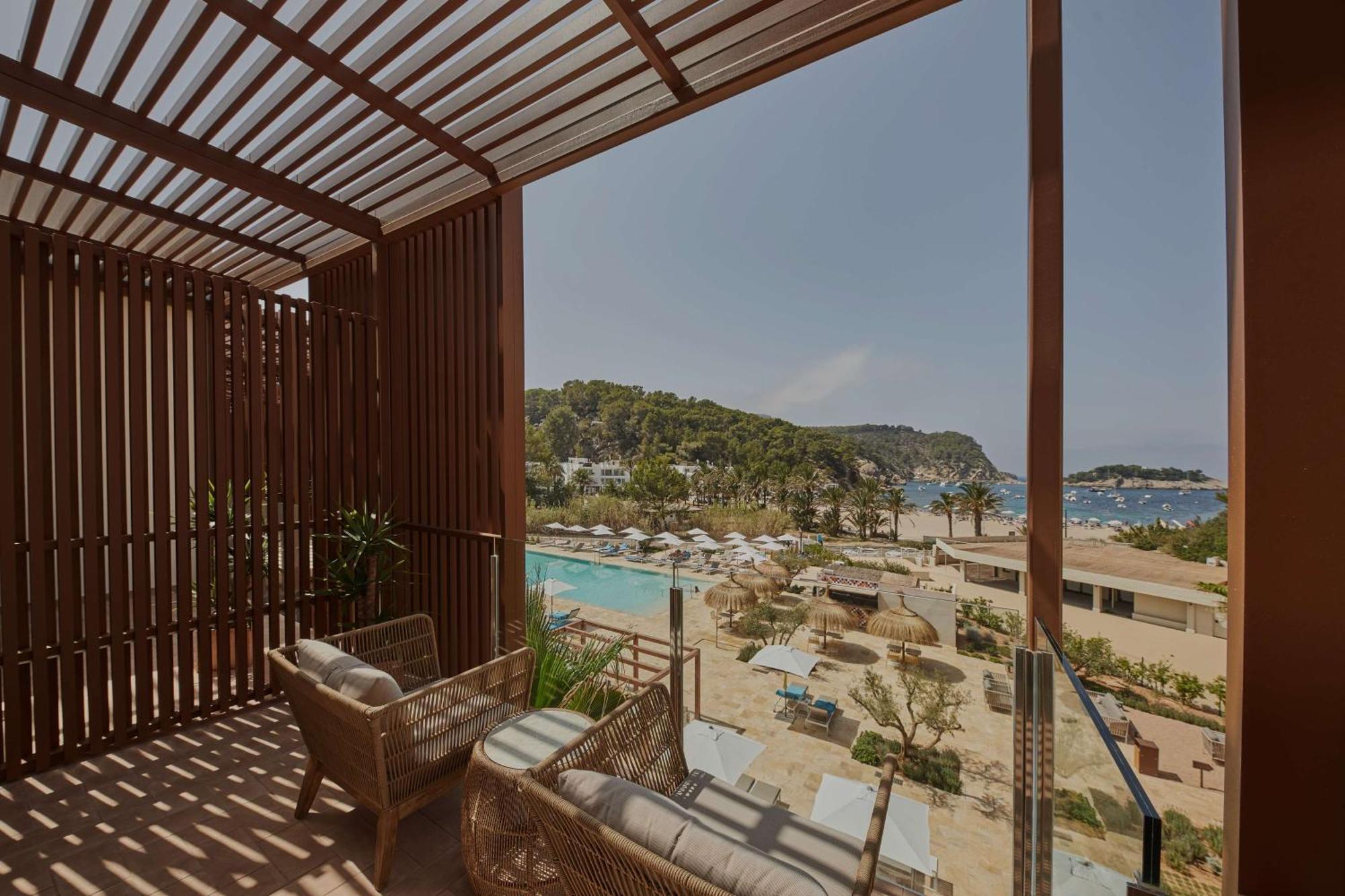 The Club Cala San Miguel Hotel Ibiza, Curio Collection By Hilton, Adults Only Port de Sant Miguel Екстер'єр фото