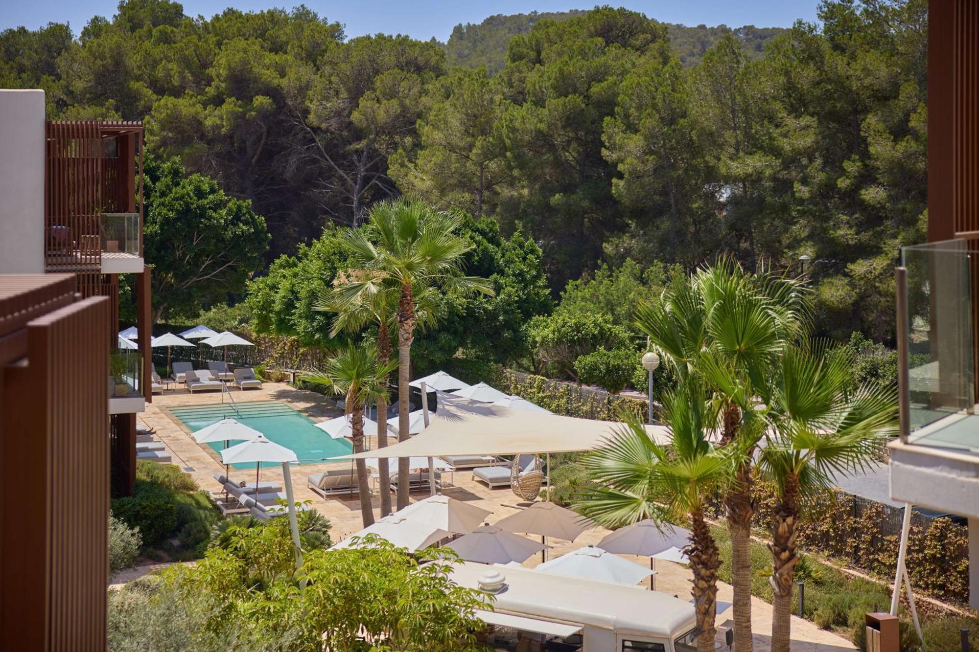 The Club Cala San Miguel Hotel Ibiza, Curio Collection By Hilton, Adults Only Port de Sant Miguel Екстер'єр фото