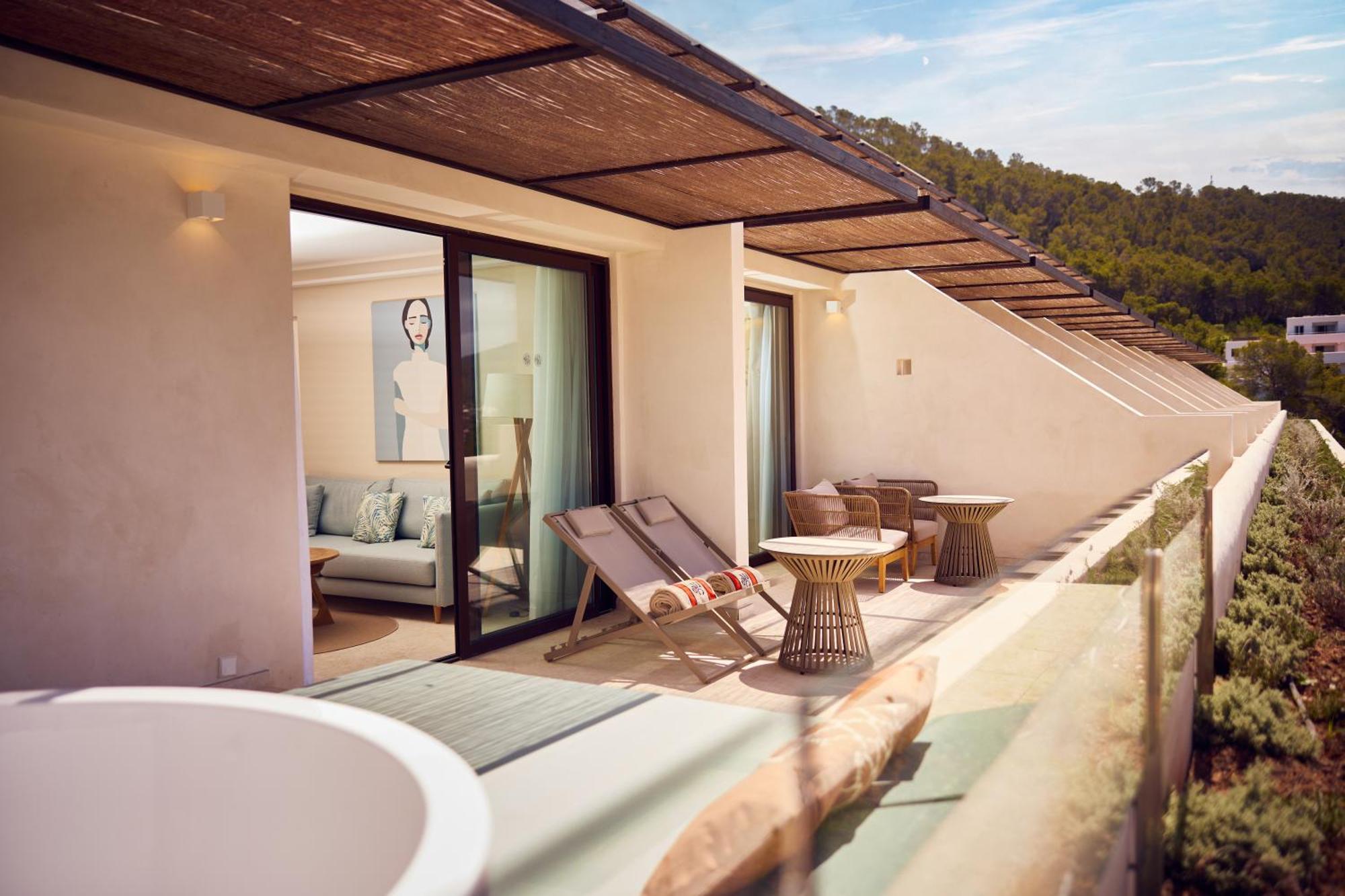 Cala San Miguel Ibiza Resort, Adults Only, Curio Collection By Hilton Port de Sant Miguel Екстер'єр фото
