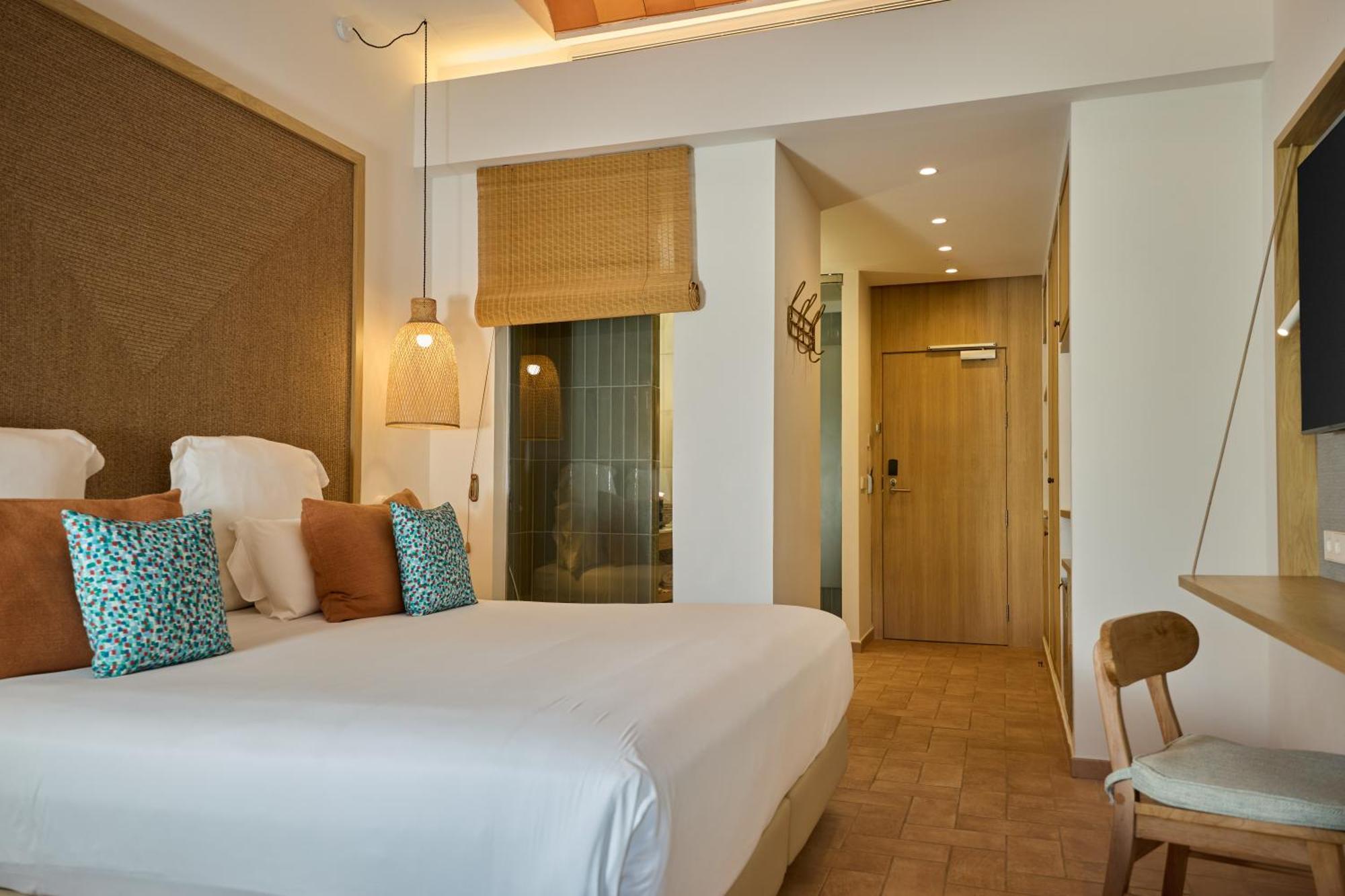 Cala San Miguel Ibiza Resort, Adults Only, Curio Collection By Hilton Port de Sant Miguel Екстер'єр фото